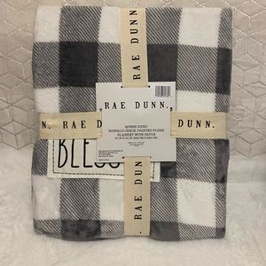 Rae Dunn queen size blanket/ 90”x90”/ BUFFALO DESIGN